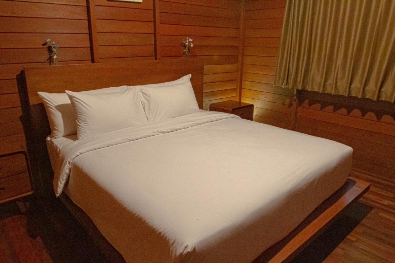 Point Of View Hotel & Resort Majalengka Exterior photo
